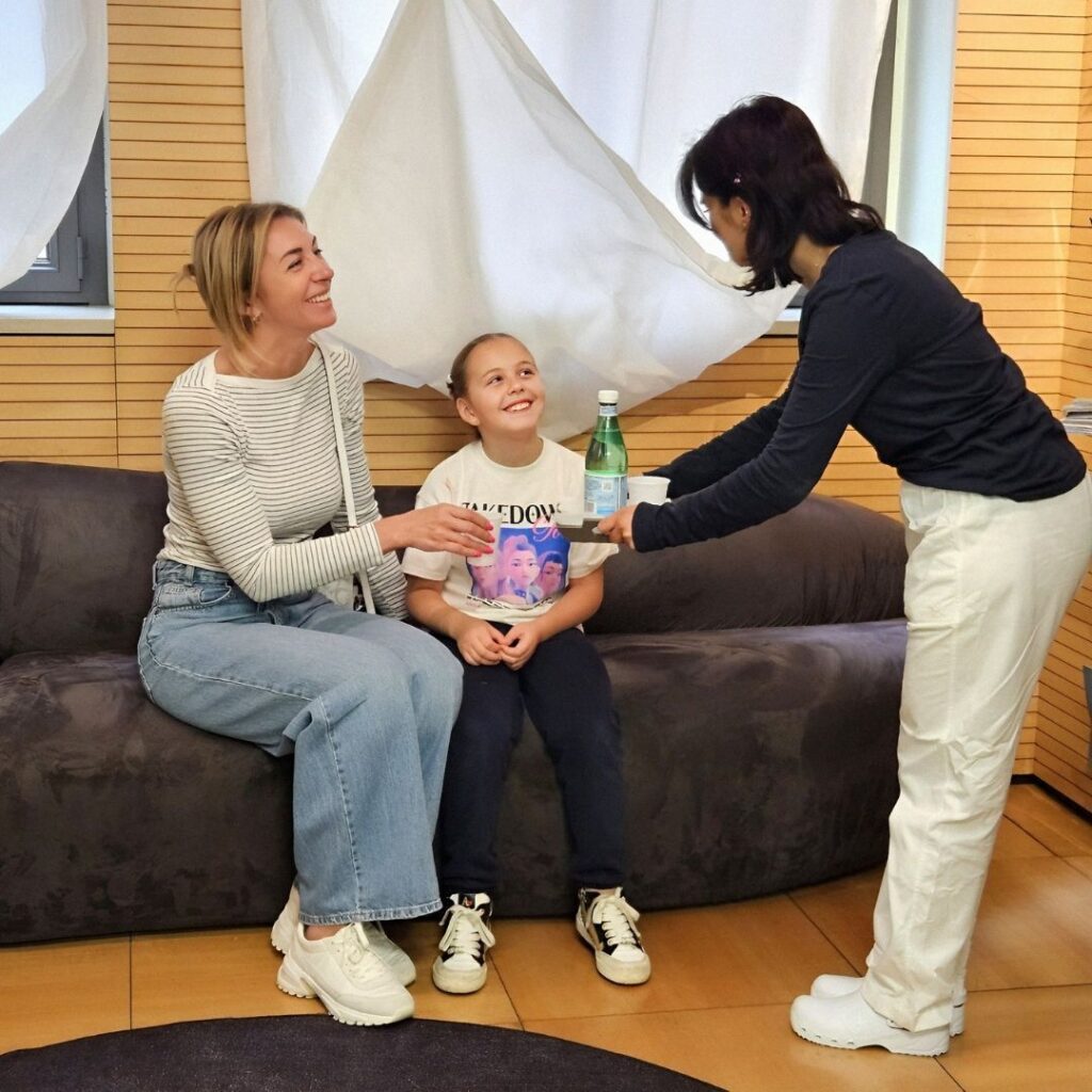 Prima Visita 2 FOTO-CI-PRENDIAMO-CURA-DI-TE-1-Dentista-a-Brescia